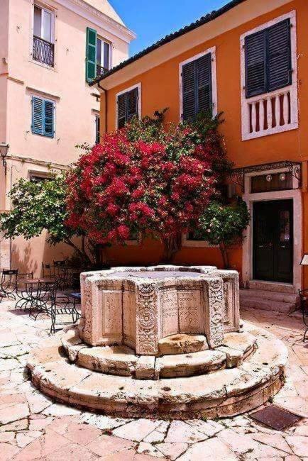 Venetian Well Cozy Apartment Corfu Old Town Exterior foto