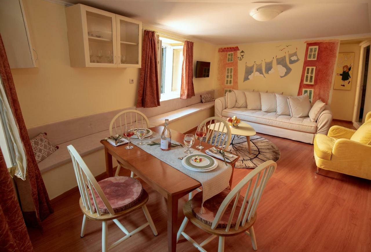 Venetian Well Cozy Apartment Corfu Old Town Exterior foto